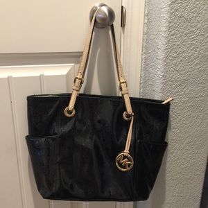 MICHAEL Michael Kors Jet Set Tote